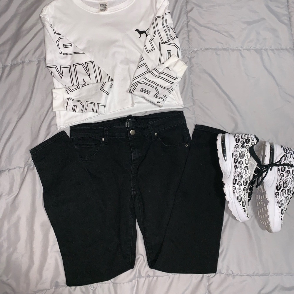 Black Forever 21 jeans
